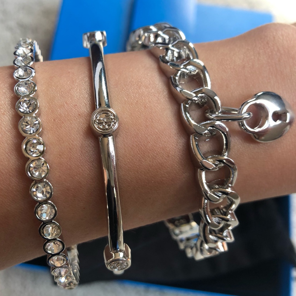 RJ Graziano 3 Bangle Bracelet Set 15$